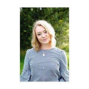 Meet your Posher, Milena